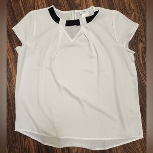 Creation White and Black Blouse Sz 8 NWOT